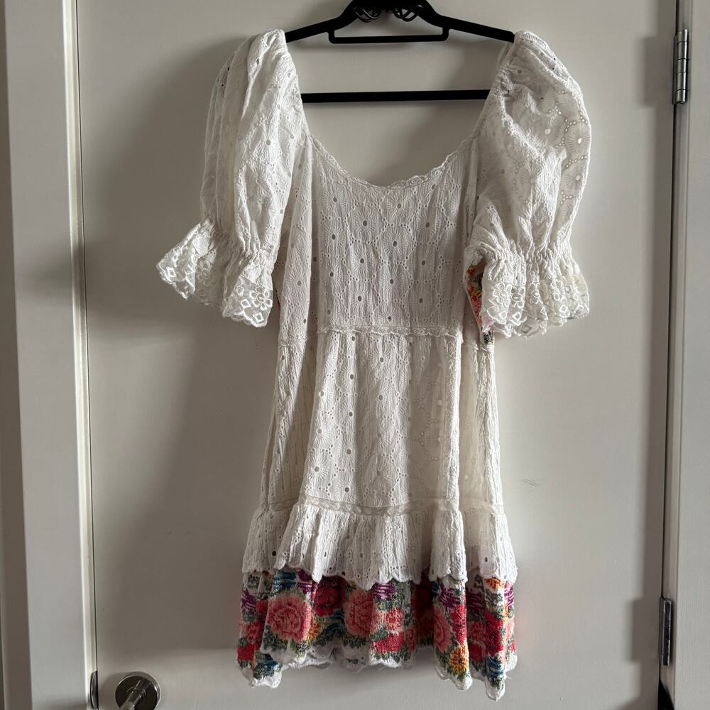 New LoveShackFancy Thressey Mini Dress White Embroidered Floral Ruffled Sz 8 - Picture 14 of 14